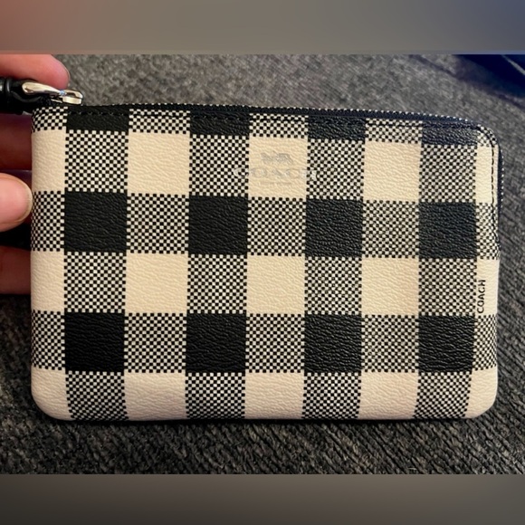 Coach Bundle - Picture 14 of 16